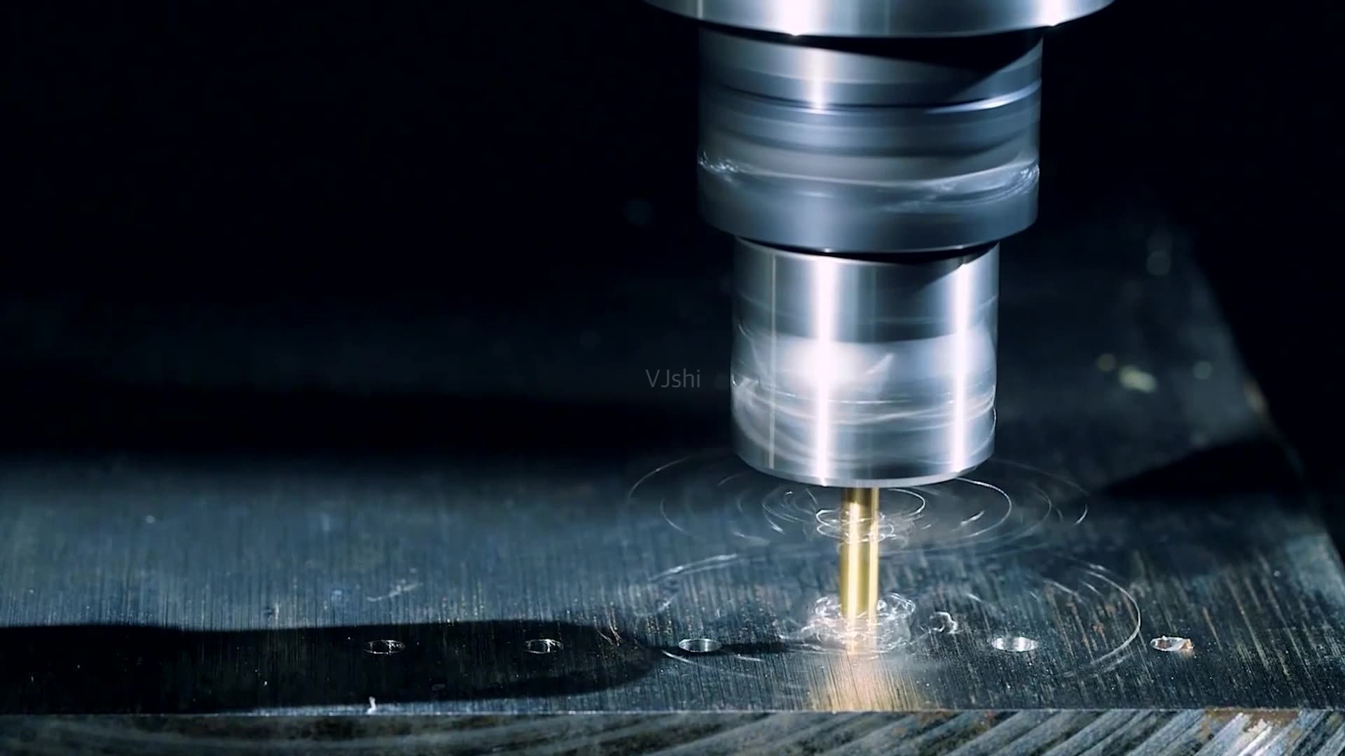 <strong>轴类零件加工：螺旋输送机有轴跟无轴的区别</strong>