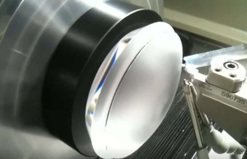 <strong>视频观看：什么是纳米级超精密加工</strong>