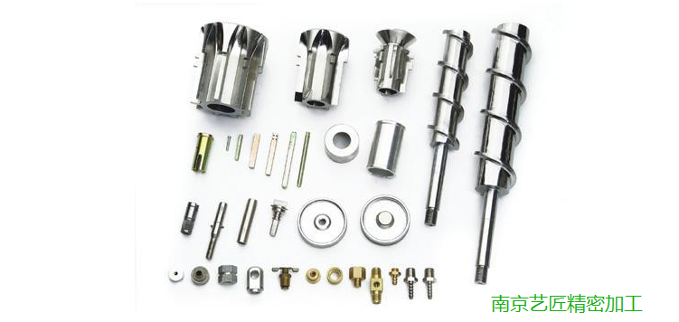 <strong>粉末冶金加工成本低，数控加工精度高、刚性大</strong>