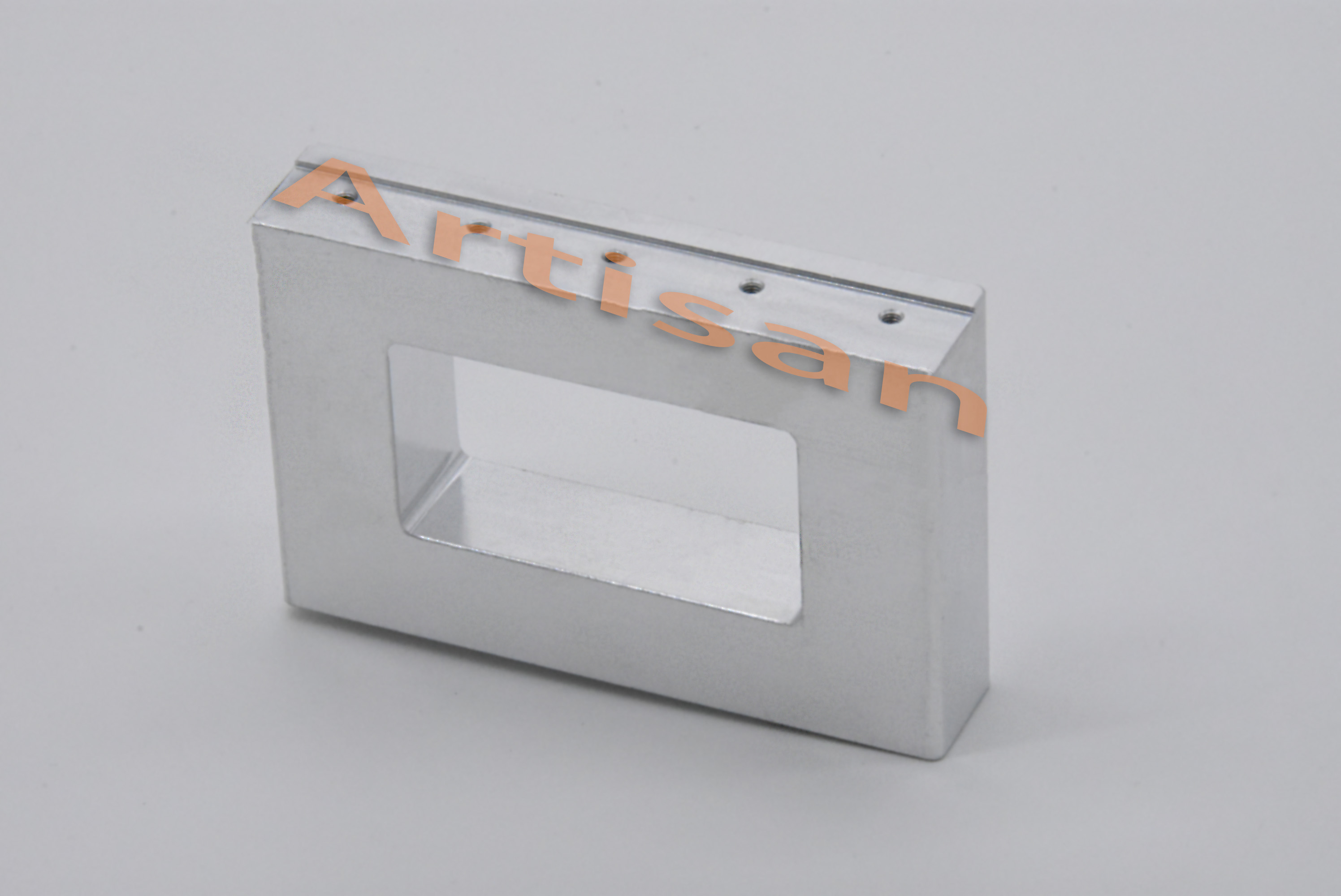 <strong>图8：电子及通讯精密加工</strong>