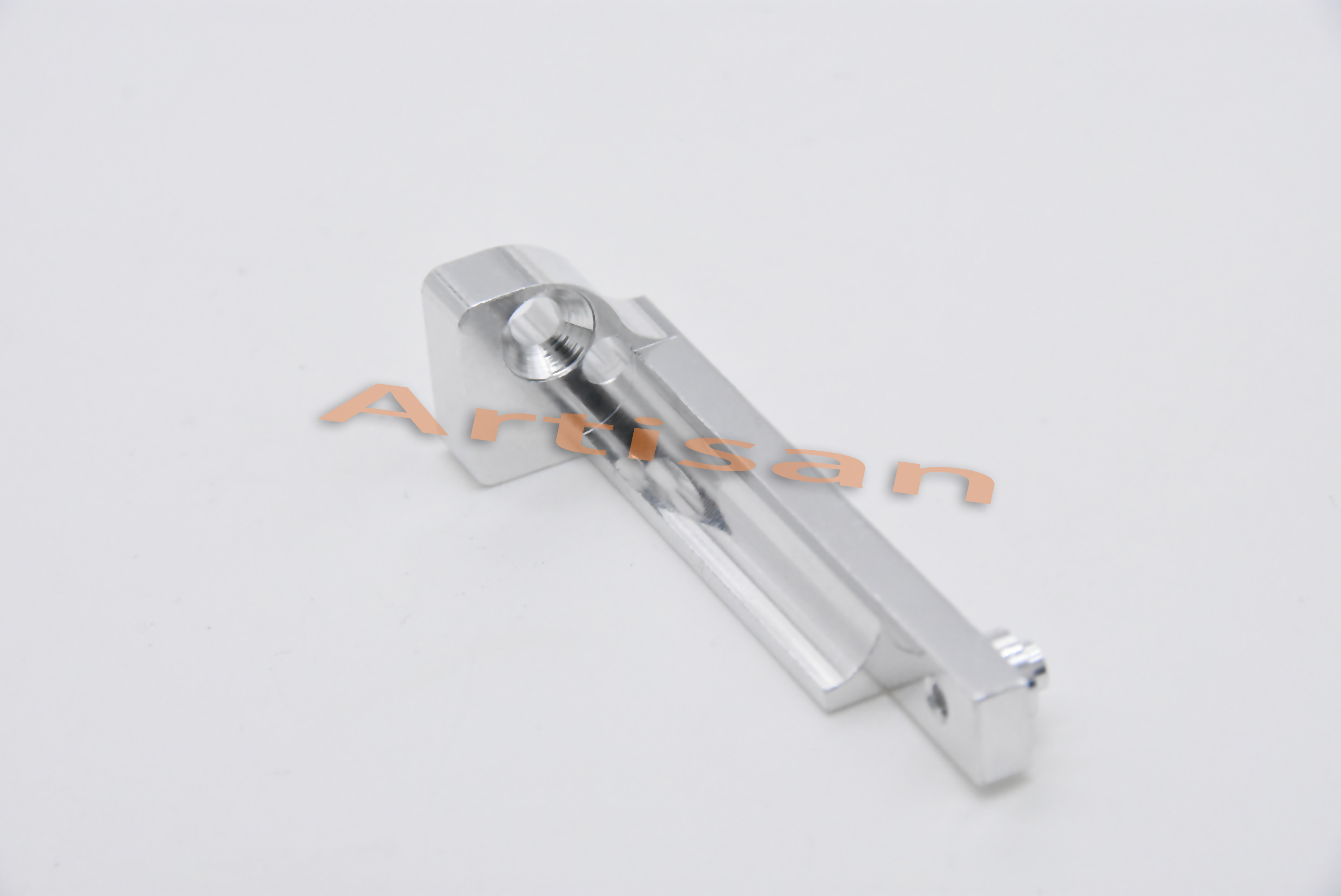 <strong>图32：电子及通讯精密加工</strong>