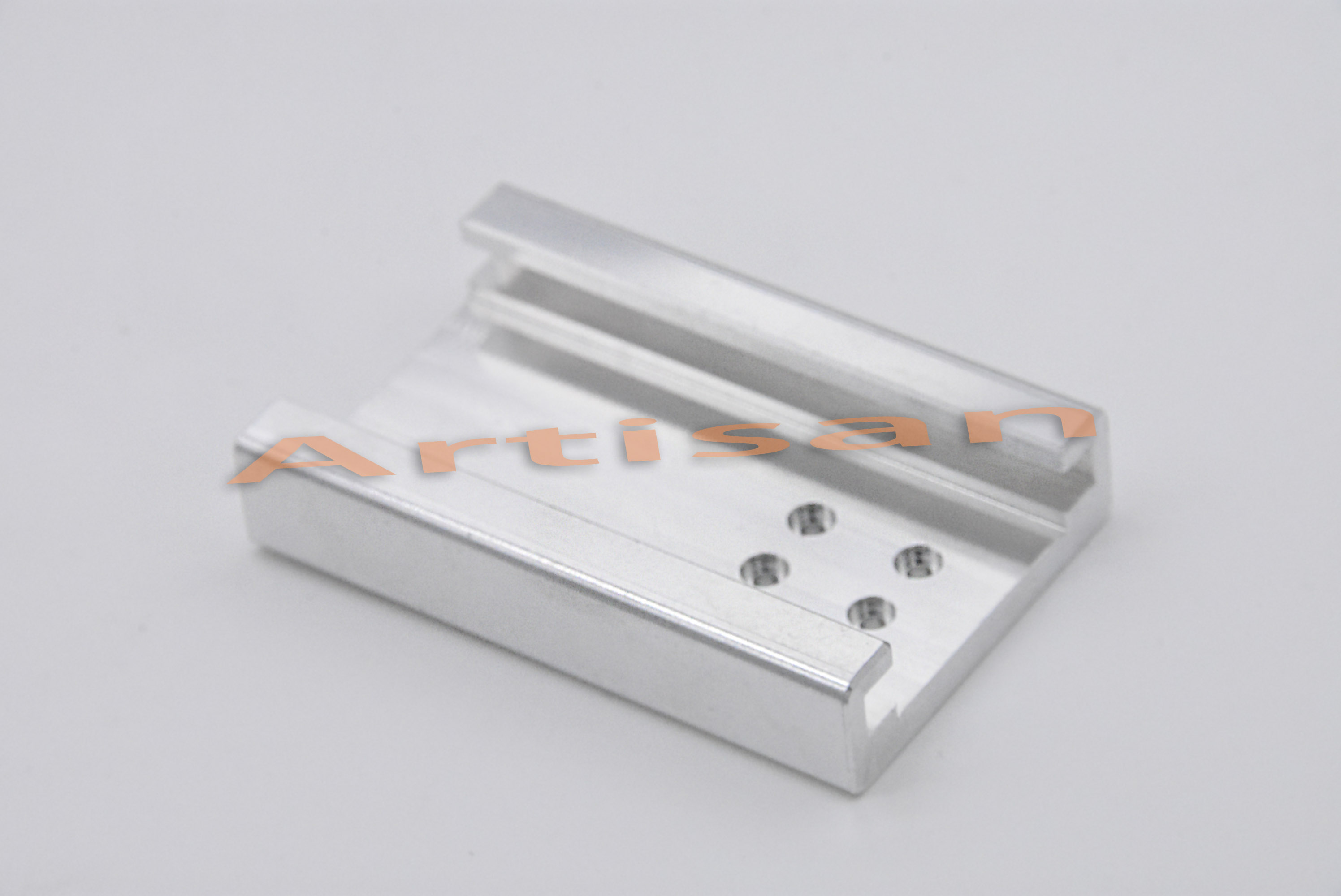 <strong>图27：电子及通讯精密加工</strong>