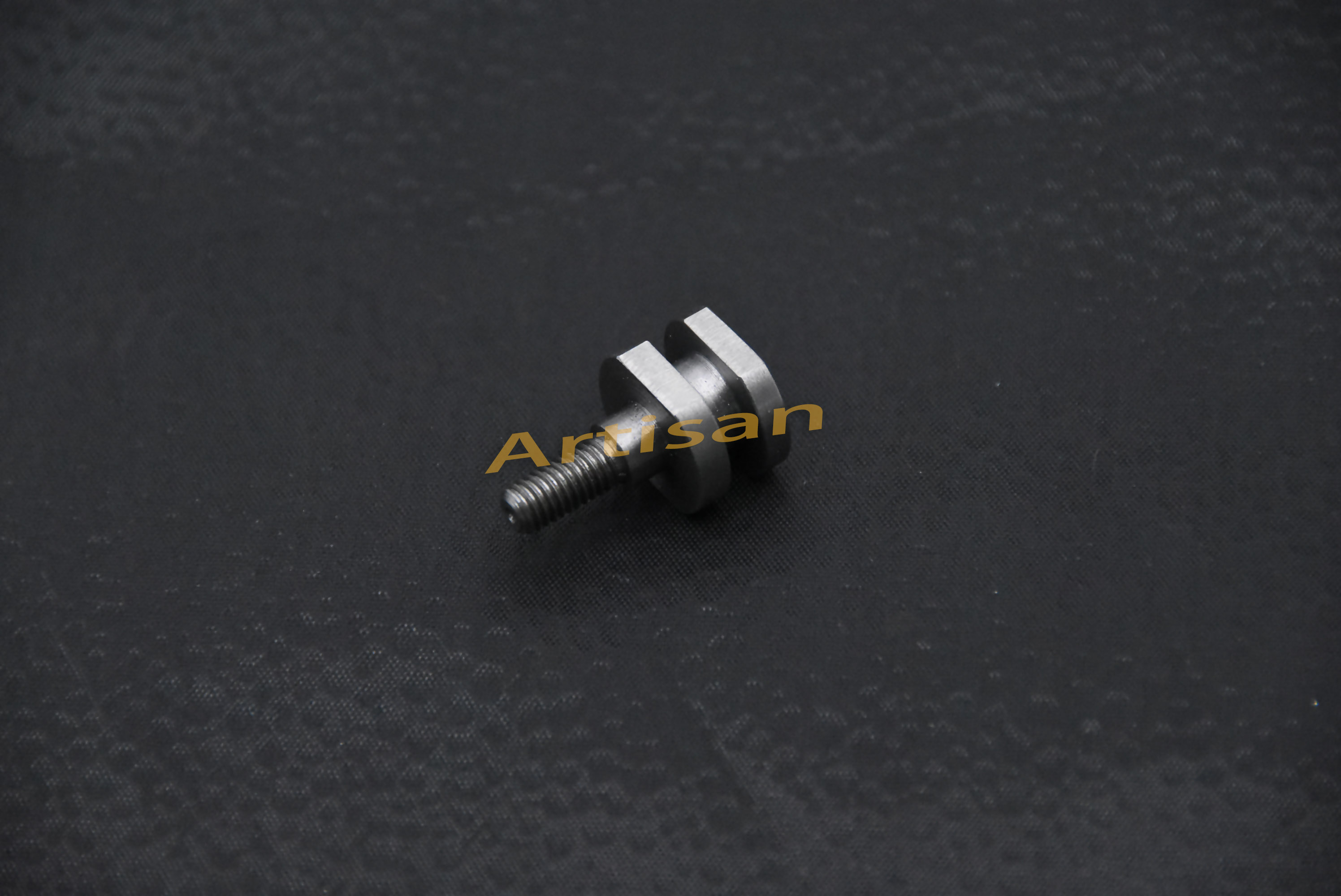 <strong>医疗类精密件加工：接头</strong>