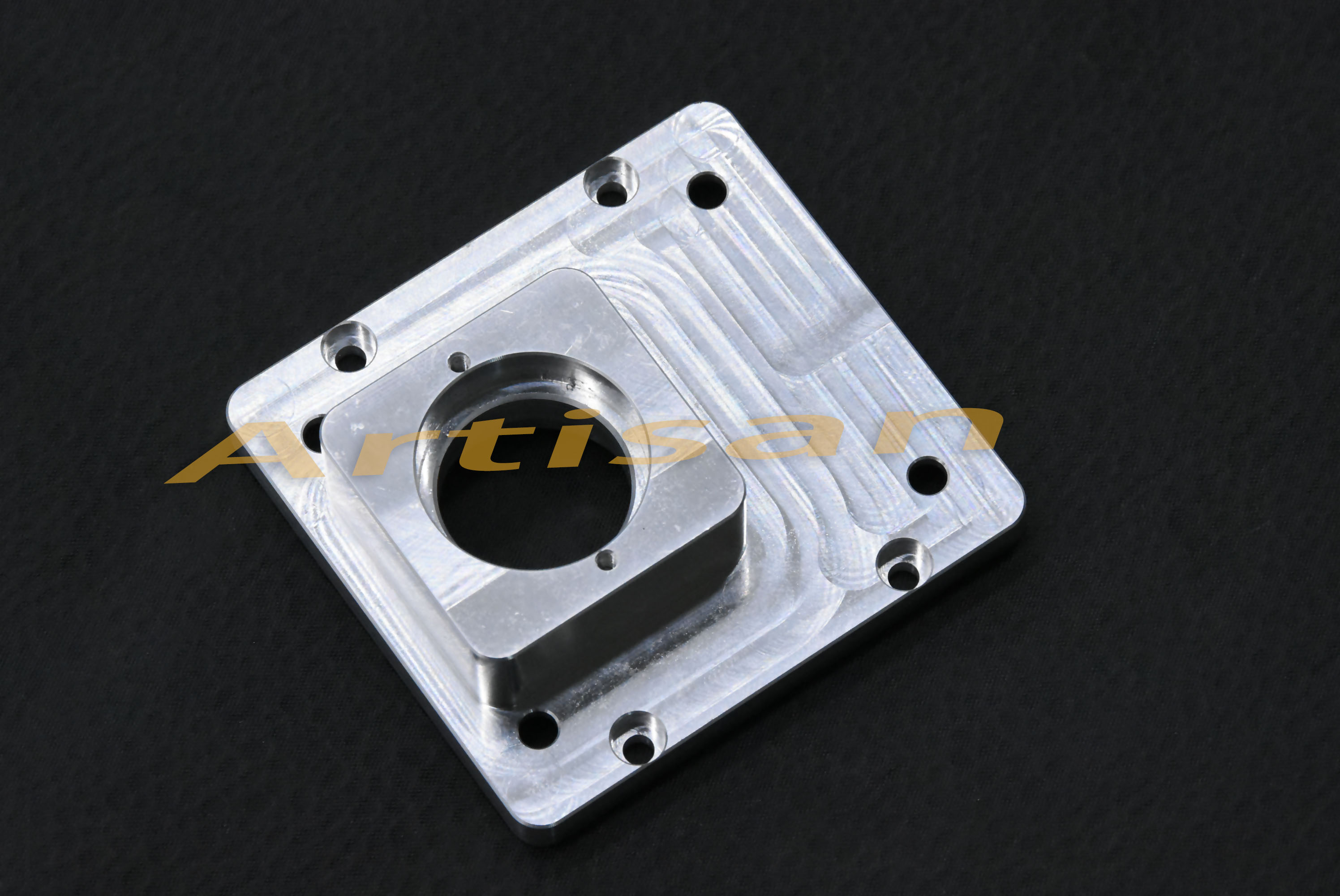 <strong>医疗类精密加工件：板3</strong>